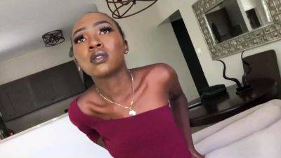 Skinny African girl skips the line - drtuber