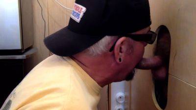 Gloryhole BJ DILF anallyrammed in sling - drtuber