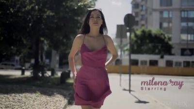 Milena Ray And Shows Off - Morning Walk - upornia